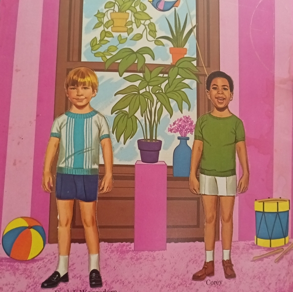 Vintage paper dolls,"JULIA" - Picture 2 of 2